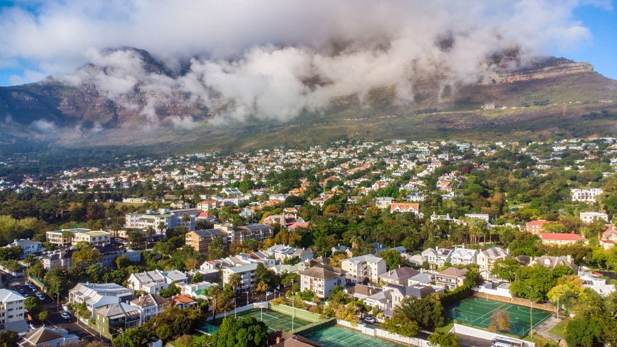 4 Bedroom Property for Sale in Gardens Western Cape